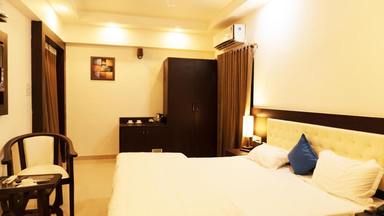 Hotel Max Inn Bhāgalpur Extérieur photo